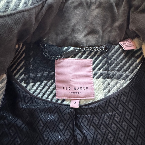 Ted Baker Women's Black & White Maddie Wool Thick Trench Coat size 2 (Small) - Picture 6 of 11